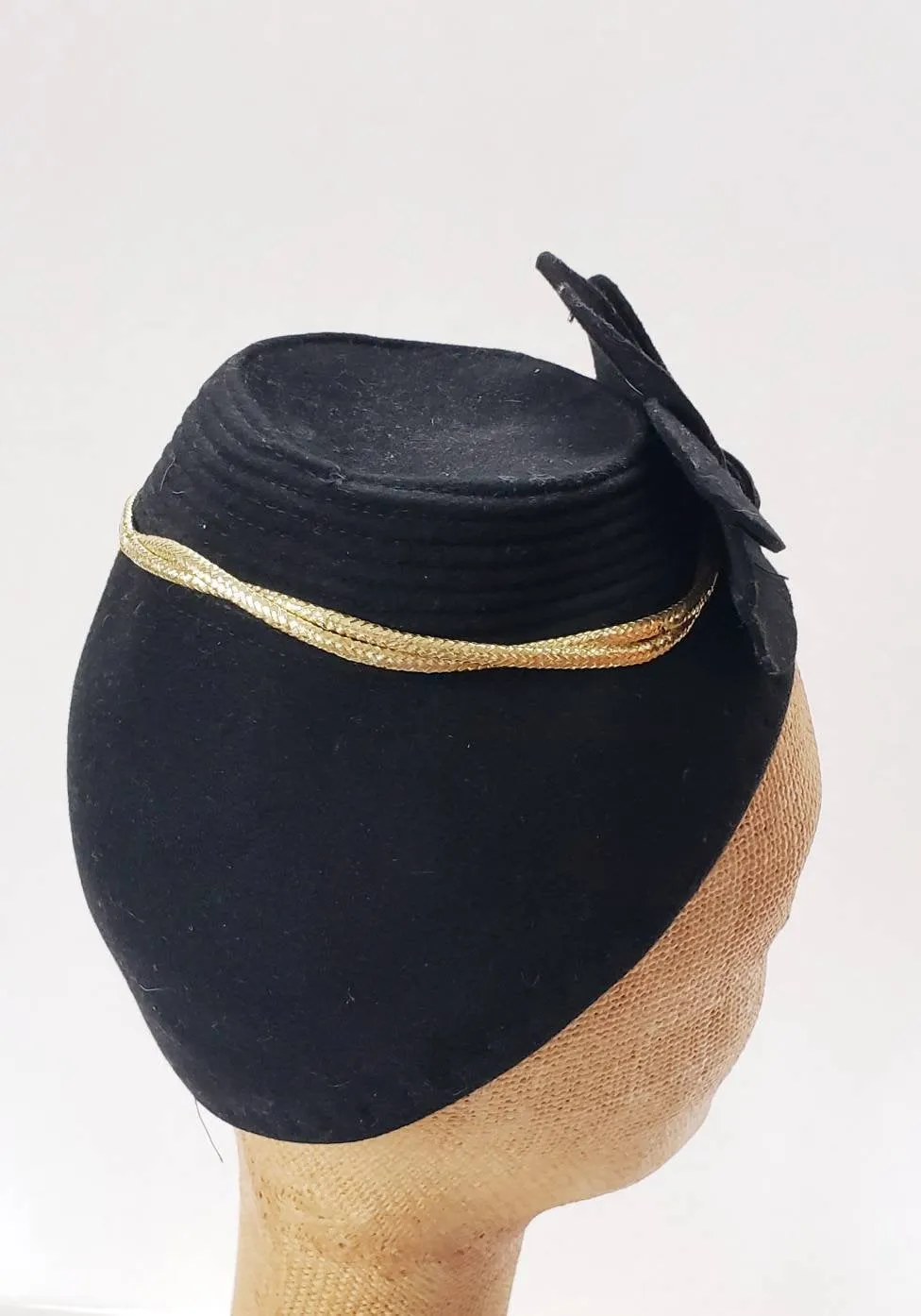1930s Black Wool Toque Gold Braiding / 30s Art Deco Soft Evening Cocktail Dressy Hat / Erta