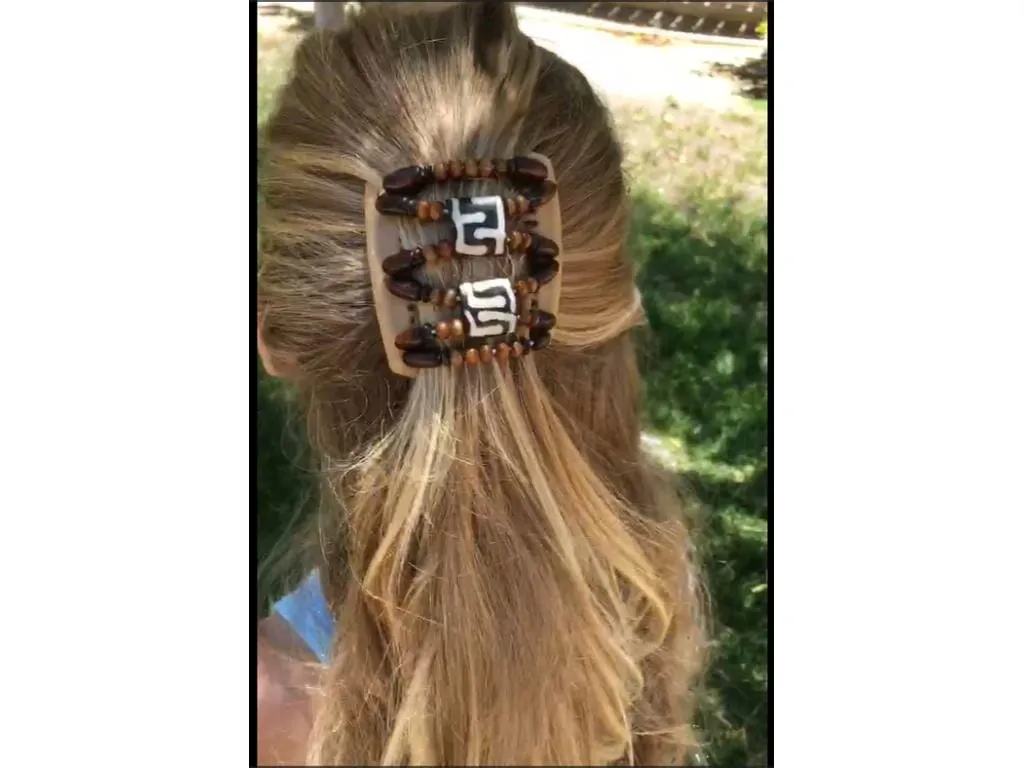 African Butterfly Chameleon Hair Comb - Ndebele Blonde 31