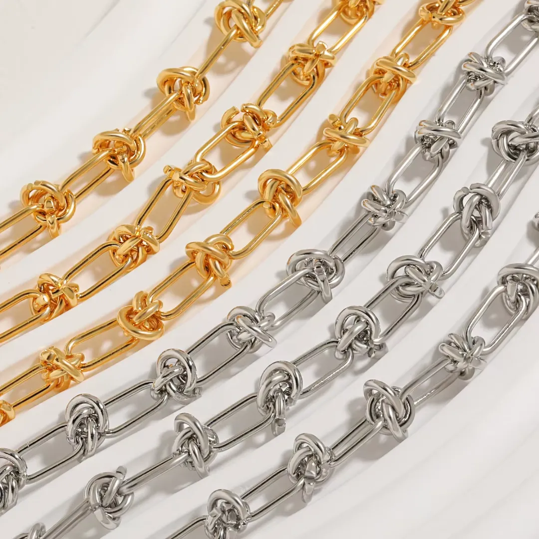 Alexis Knot Chain Necklace