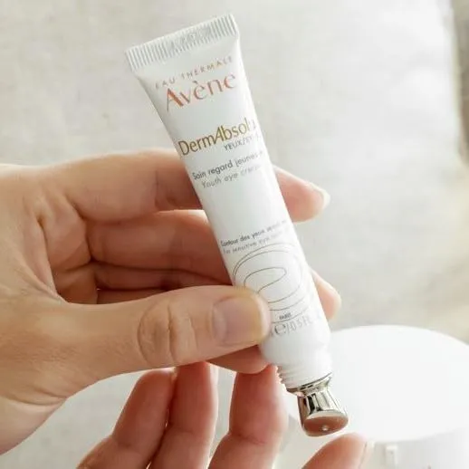 Avene DermAbsolu Youth Eye Cream 15ml