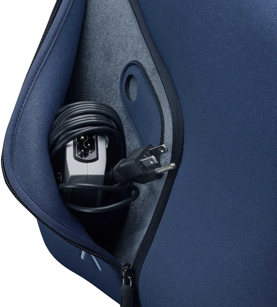 Black Neoprene 7" to 10" Netbook Tablet Sleeve Case Logic PLS-210K