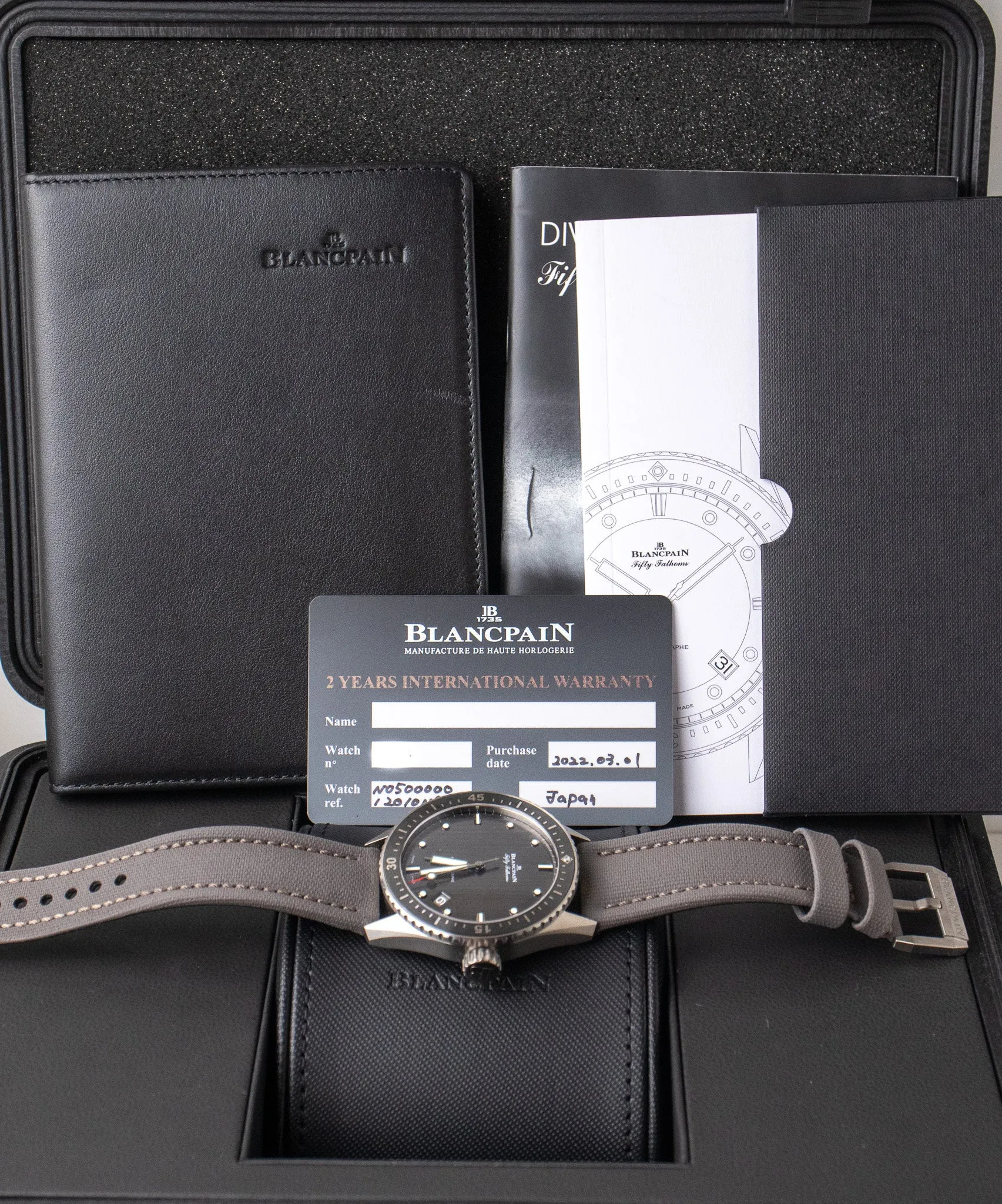 Blancpain Fifty Fathoms Bathyscaphe 5000 1210 G52A
