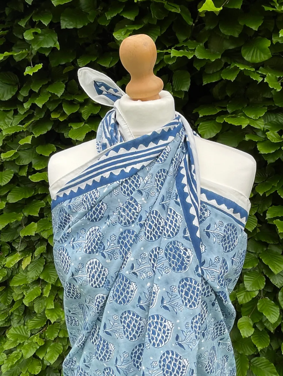 BLUE ARTICHOKE SARONG