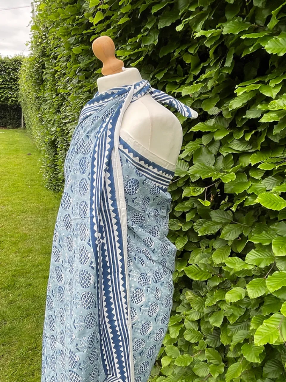 BLUE ARTICHOKE SARONG