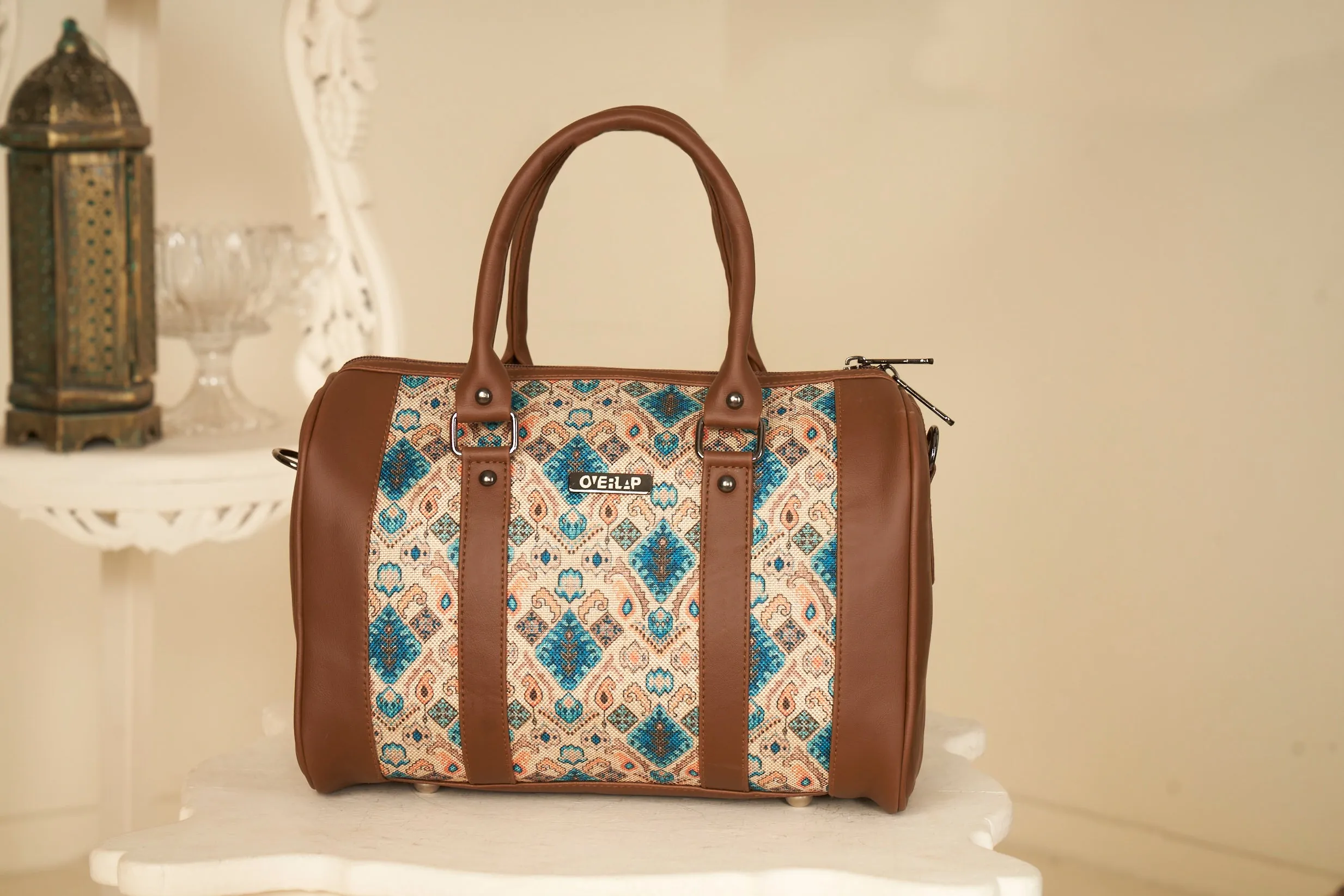 Chic Vegan Leather Women's Handbag - Double Handles for Style & Function