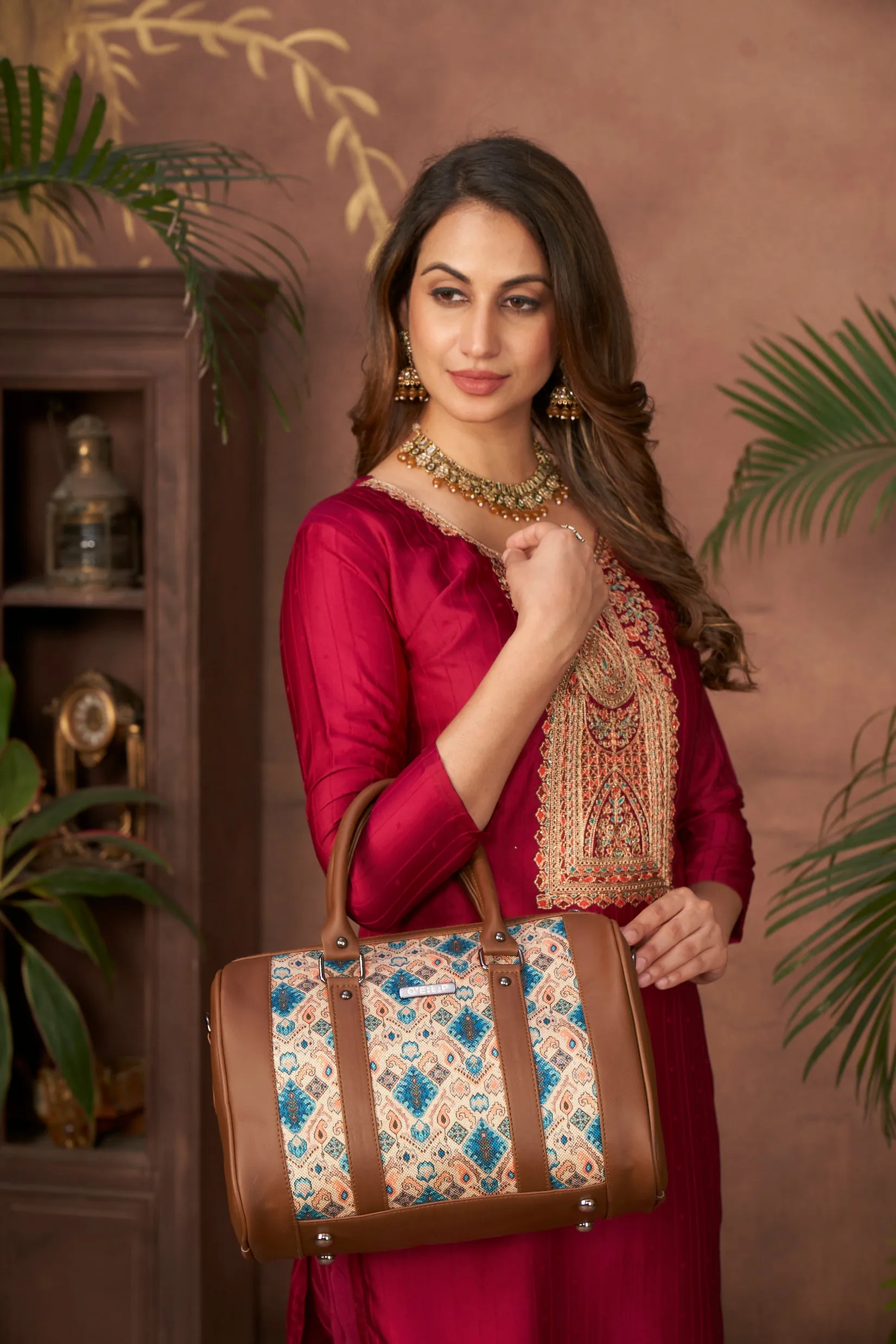 Chic Vegan Leather Women's Handbag - Double Handles for Style & Function
