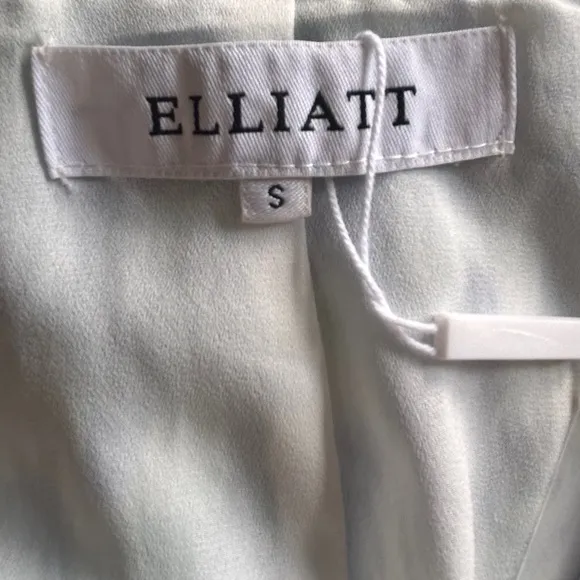 ELLIATT  Dynasty Sleeve Swing  blue &amp; white floral pattern Size Small – NWT