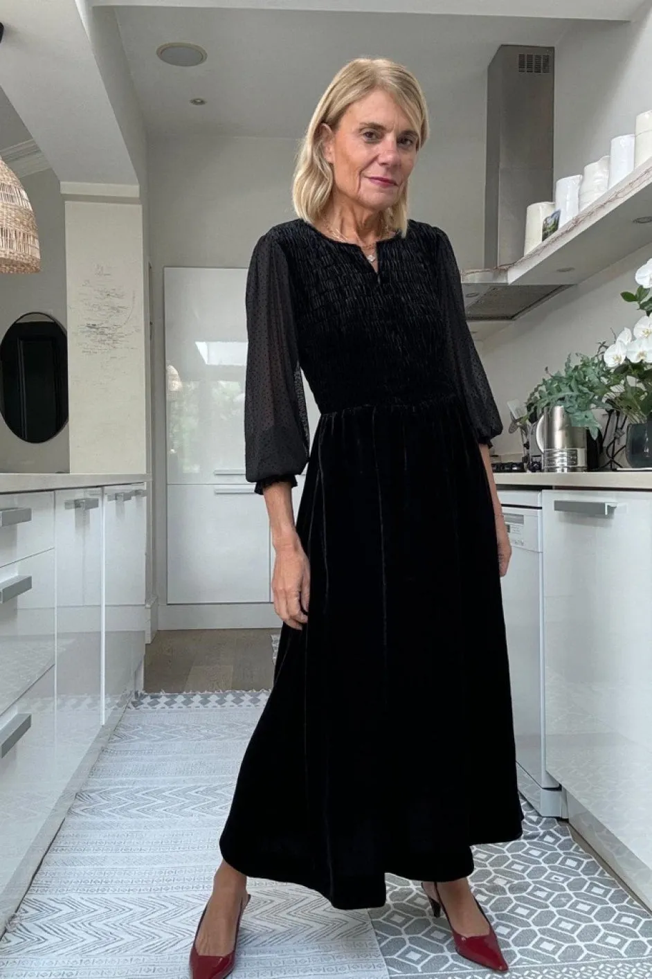 Eva Silk Velvet Dress - Black