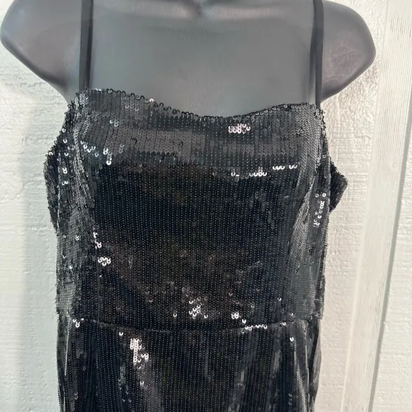 French Connection Black Spaghetti Strap Sequin Sweetheart Dress Size 8 NWOT