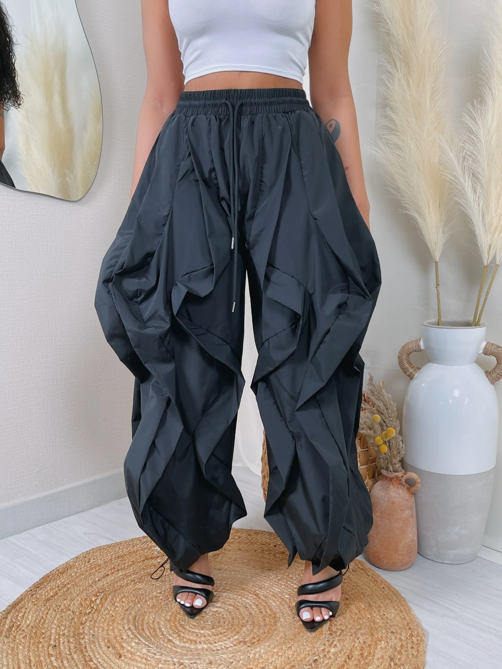 HP2095P - RUFFLE DRAWSTRING JOGGER