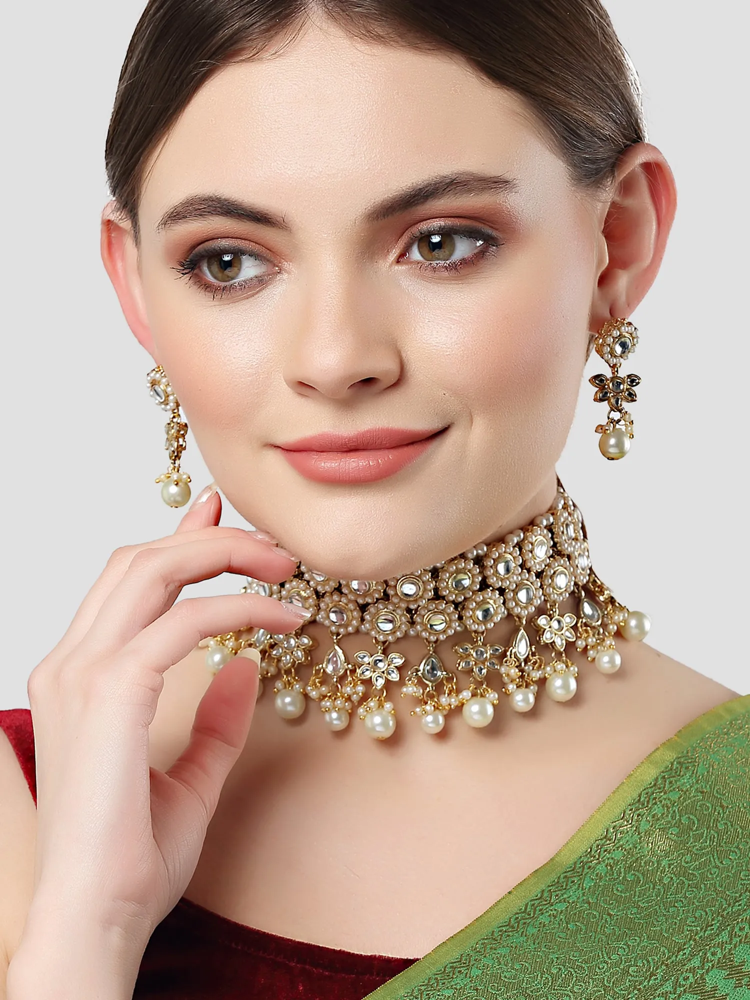 Karatcart Gold Plated Pearl and Kundan Studded Choker Necklace Set for Women