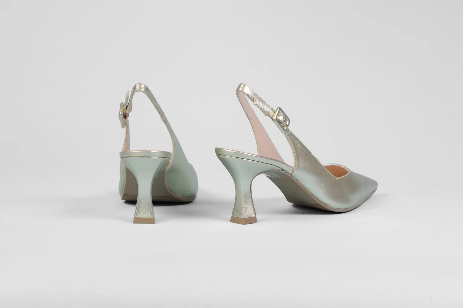 Lodi - Juco Gold Kitten Slingback*