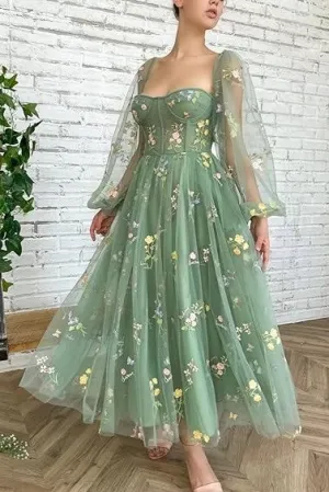 Long Sleeve Prom Dresses Flowers Embroidery Tulle Formal Evening Party Gowns