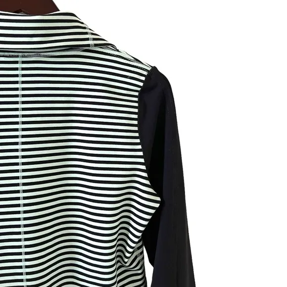 Lululemon Daily Yoga Jacket In Mint Moment Size 6