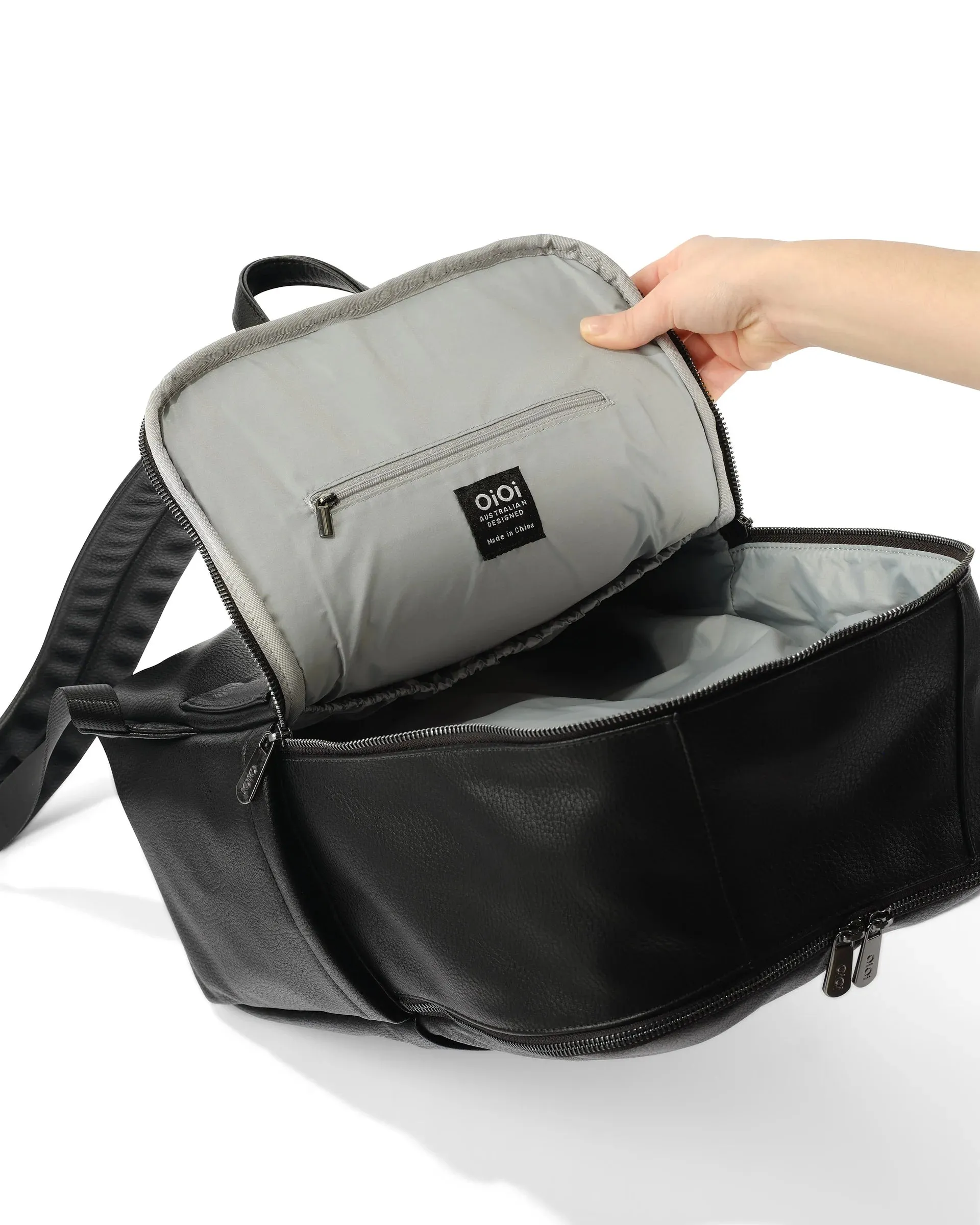 OiOi Mulitasker Nappy Backpack - Black