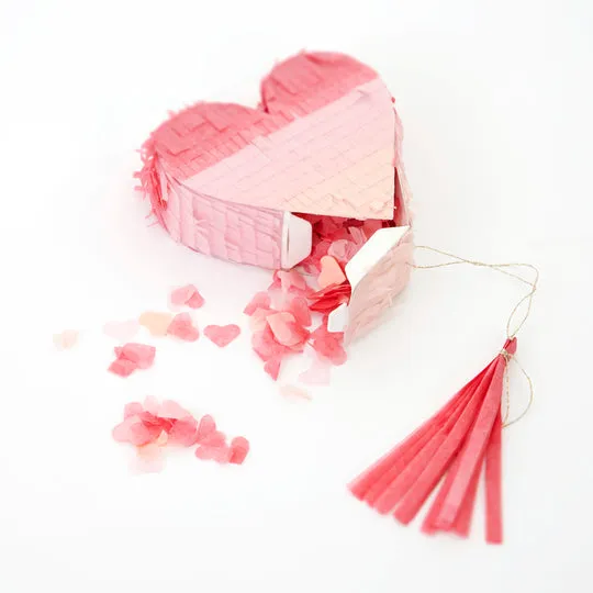 Ombre Heart Piñata Favors (x 3)