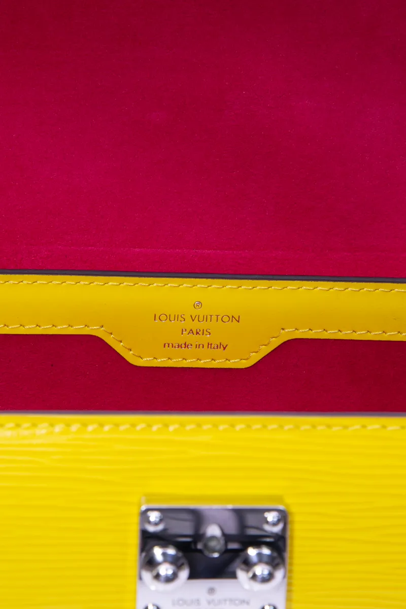 Papillon Trunk Bag