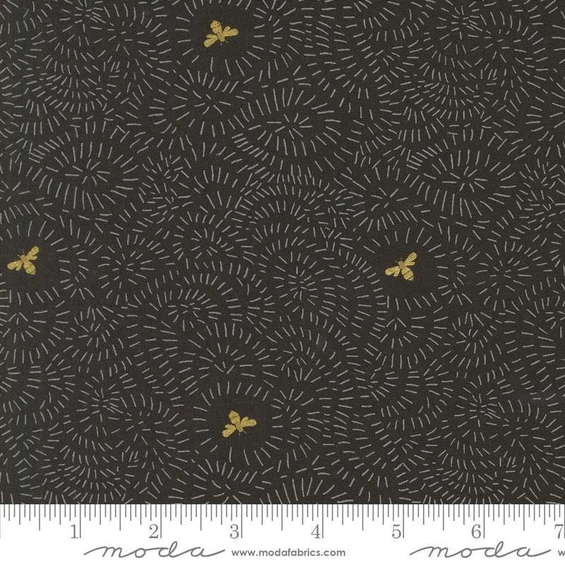 *PRE-ORDER* Bee Garden, Twists and Turns in Black Metallic