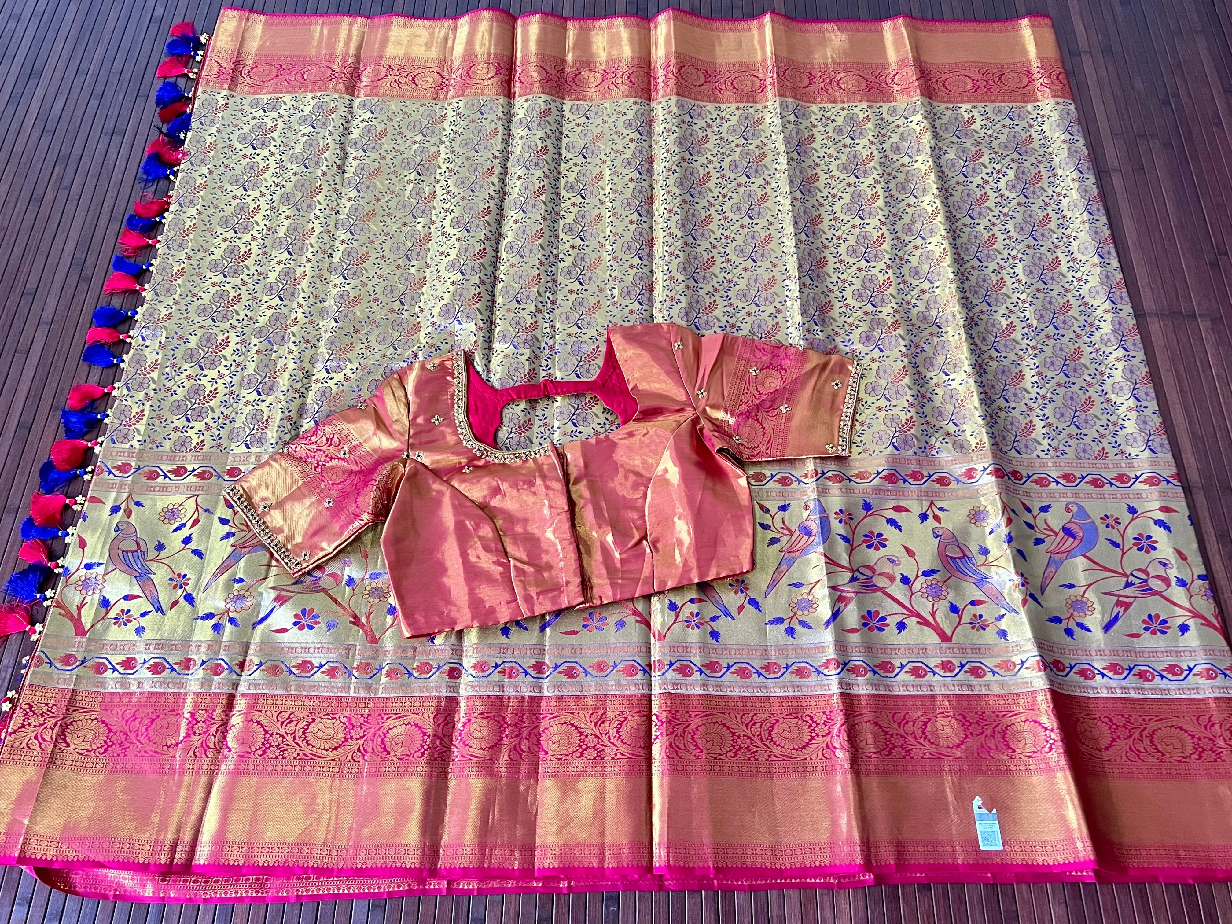 Pure Kanchipattu / Kanjeevaram Saree