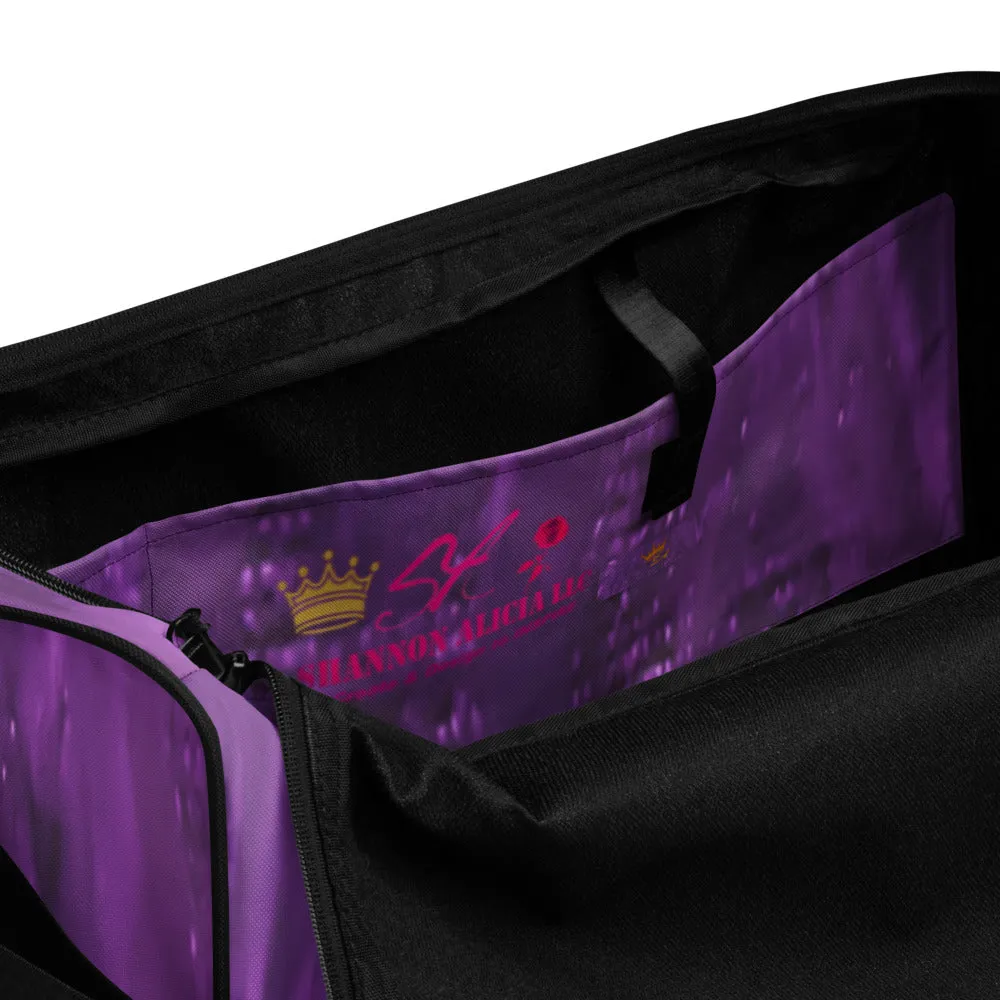 Queen Duffle bag
