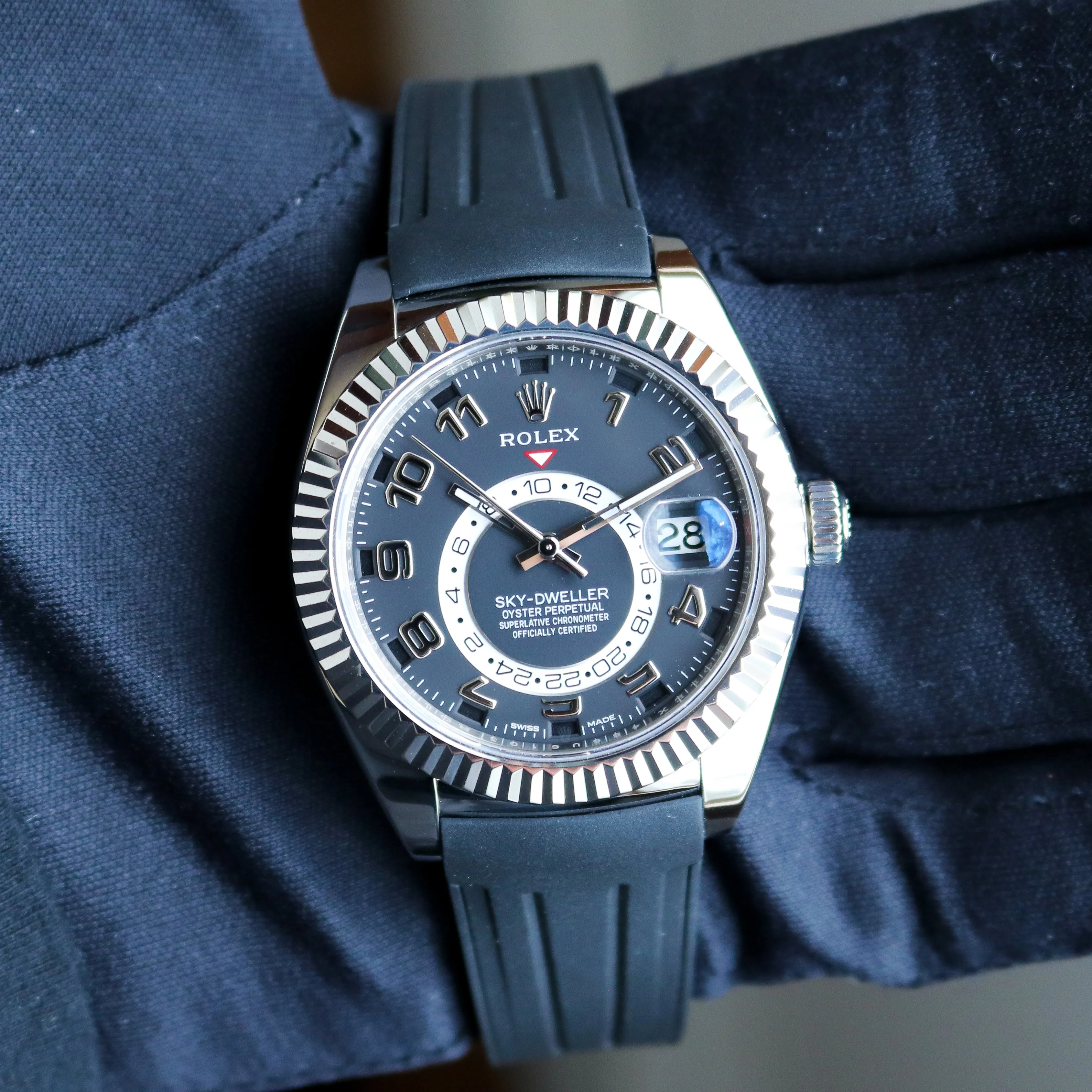 Rolex Sky-Dweller 326139 Christie's Lot 245 Full Set 18k White Gold 42 mm