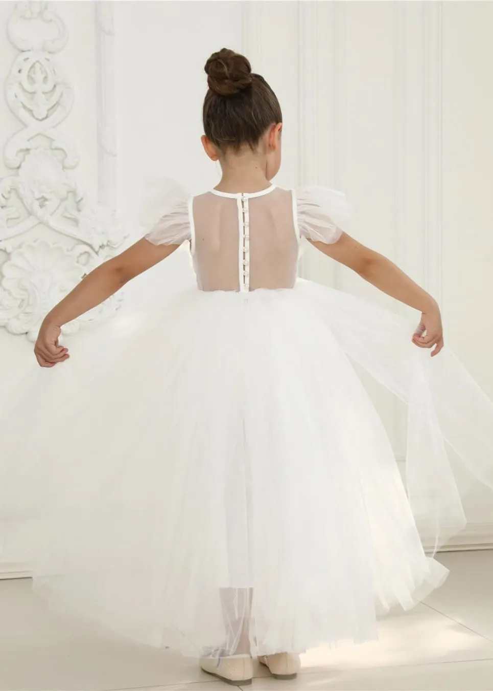 Sheer Back Mesh Backless Tulle Girl Dress in White Maxi