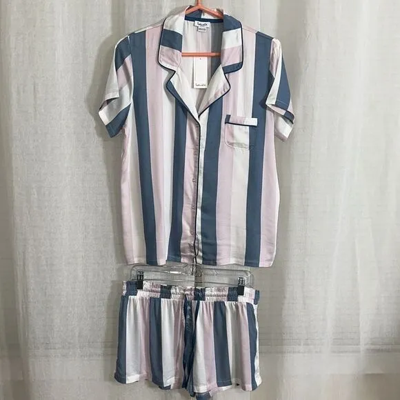 SPLENDID M-L Waterfall Stripe Satin Notch Collar Top &amp; Shorts PJ Set