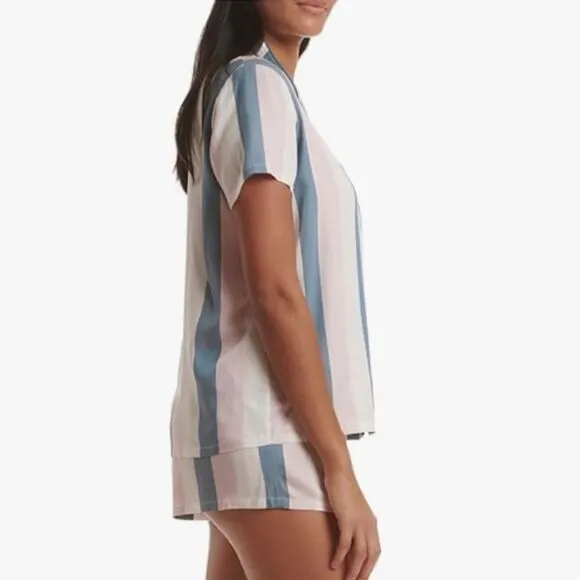 SPLENDID M-L Waterfall Stripe Satin Notch Collar Top &amp; Shorts PJ Set