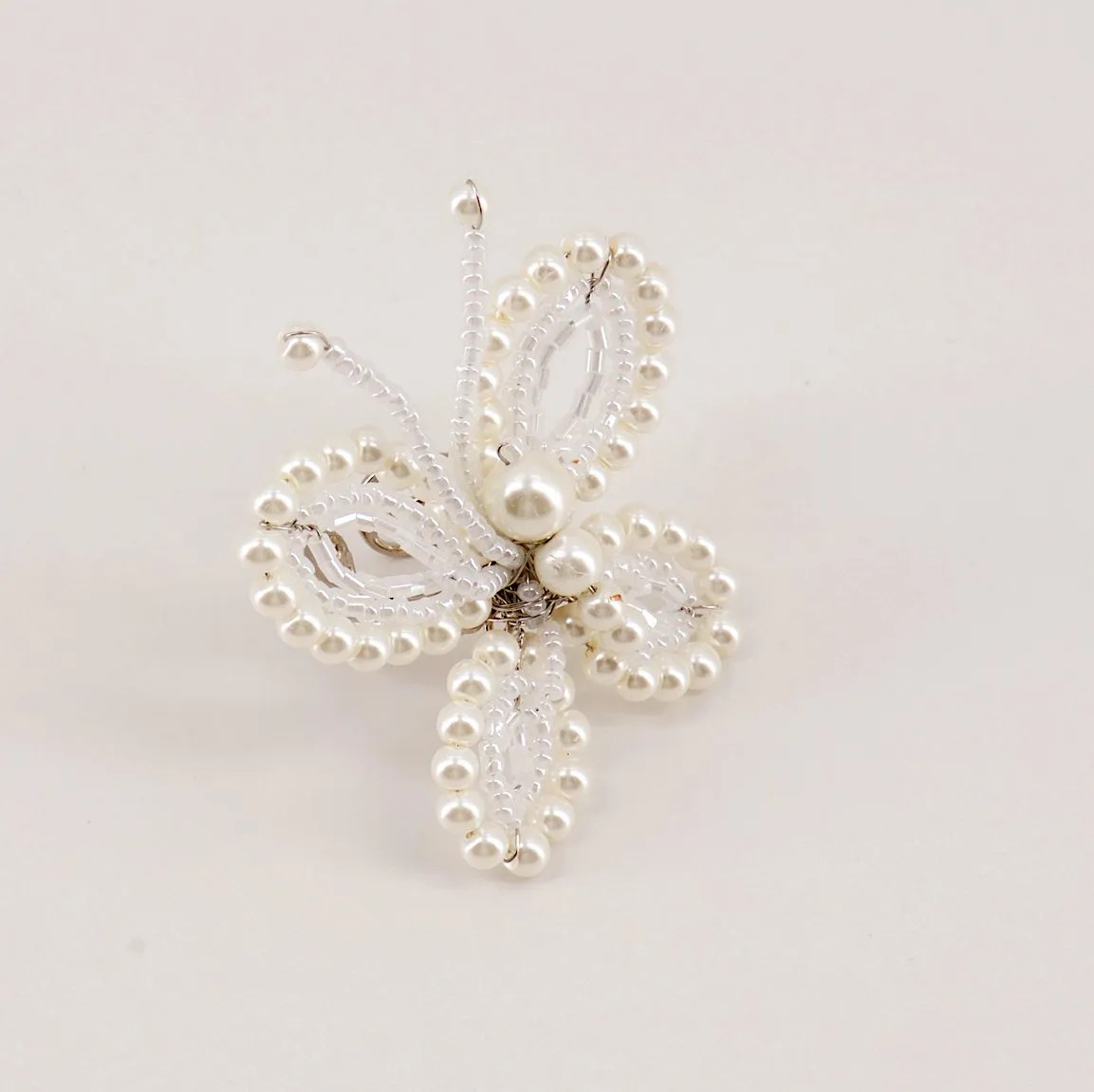 The Amaryllis Pearl Butterfly Luxury Ring