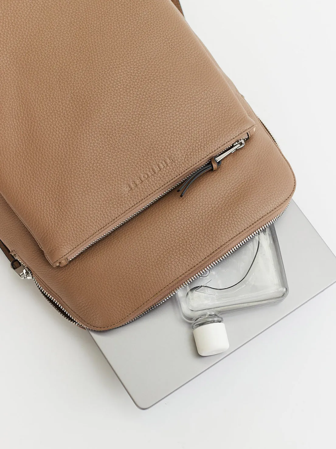 The Horse - Backpack - Taupe