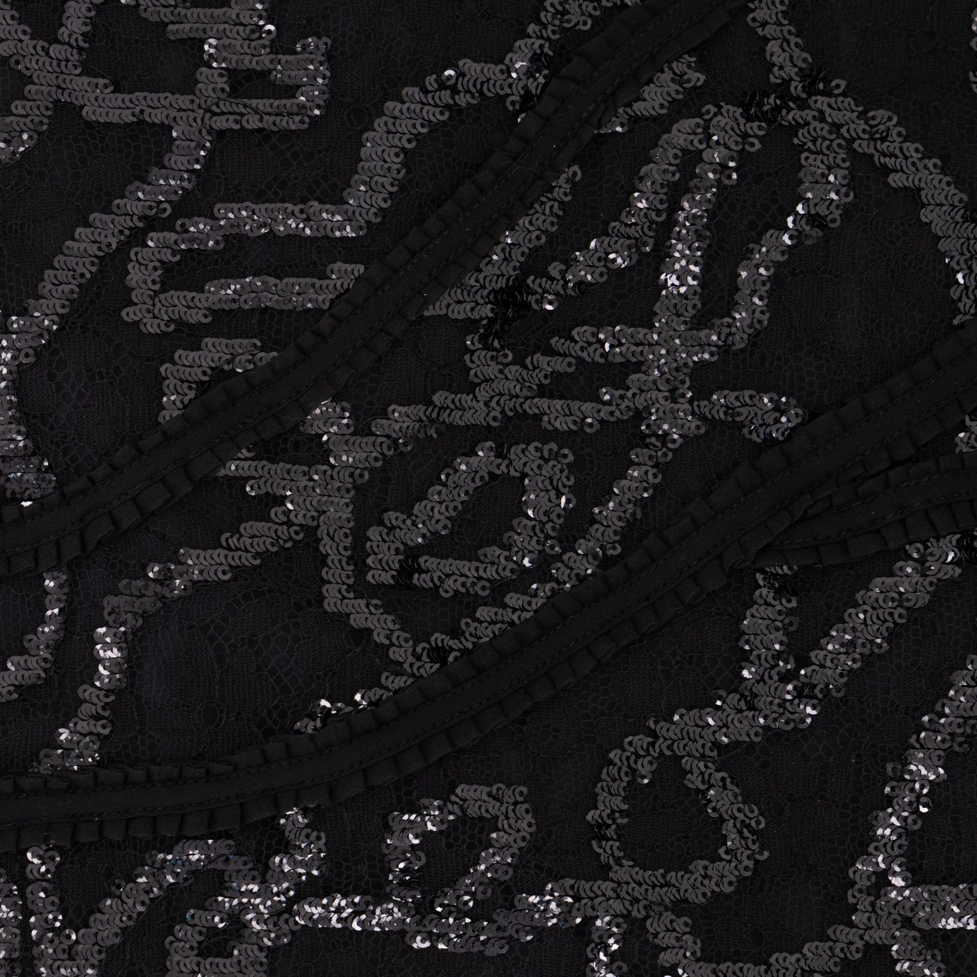 Zen Ripple Skirt (Black/Charcoal)